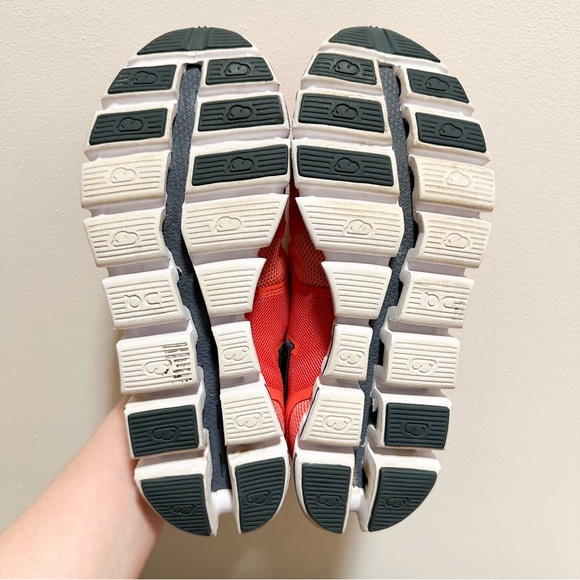 On Cloud Coral Shadow Running Sneakers Lightweight sz 6.5 - Picture 10 of 10